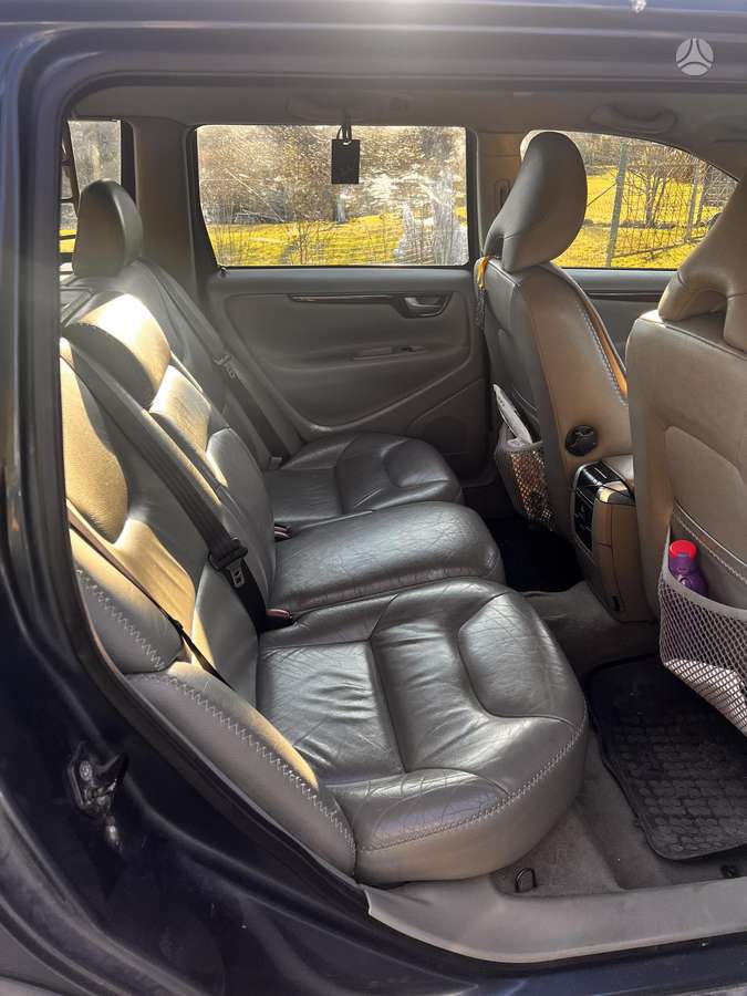 Volvo XC70 2005 — photo 10