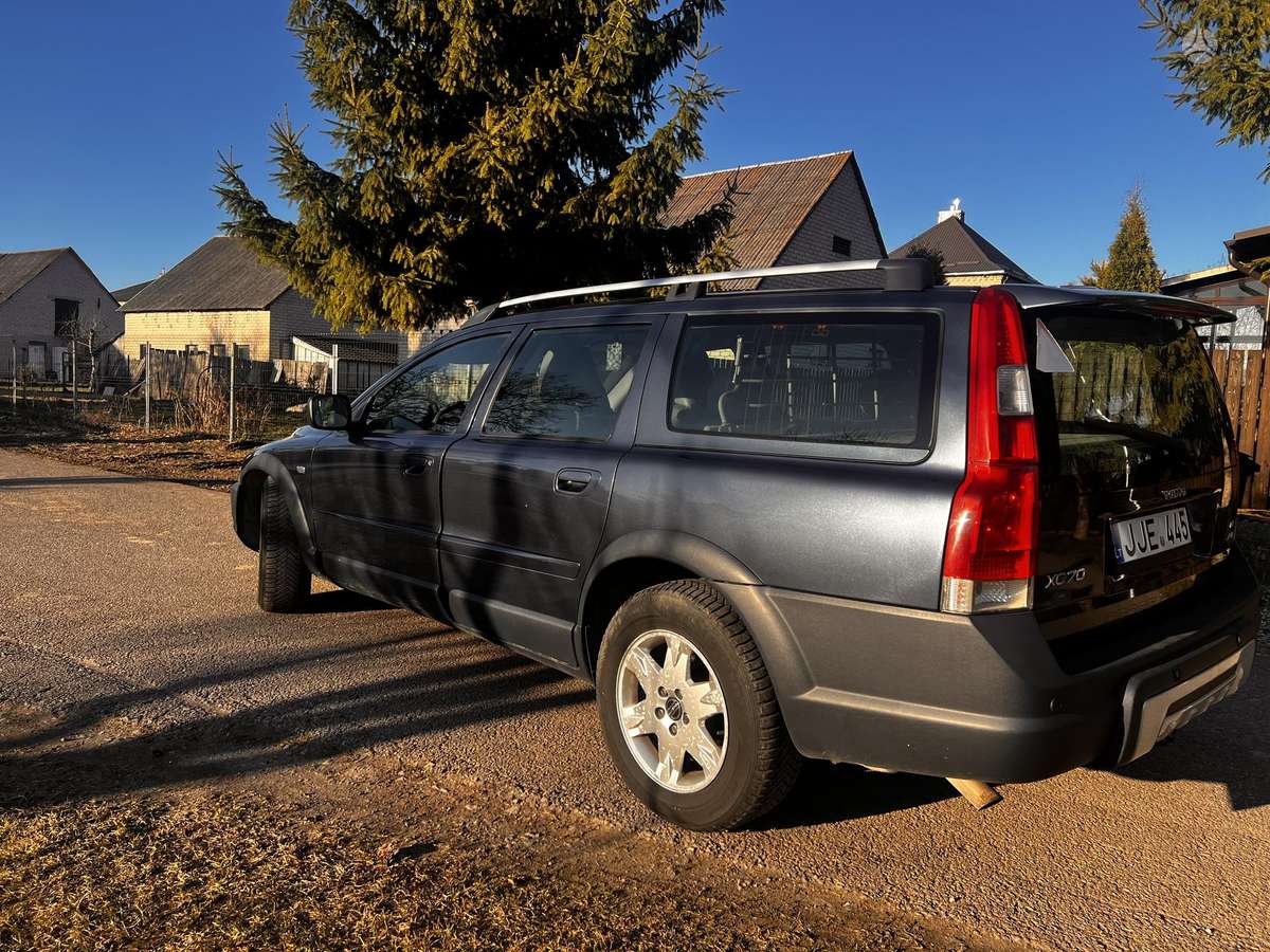 Volvo XC70 2005 — photo 6