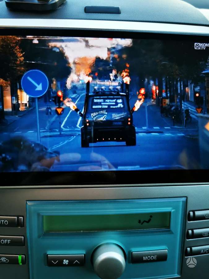 Toyota Corolla 2005 — photo 21