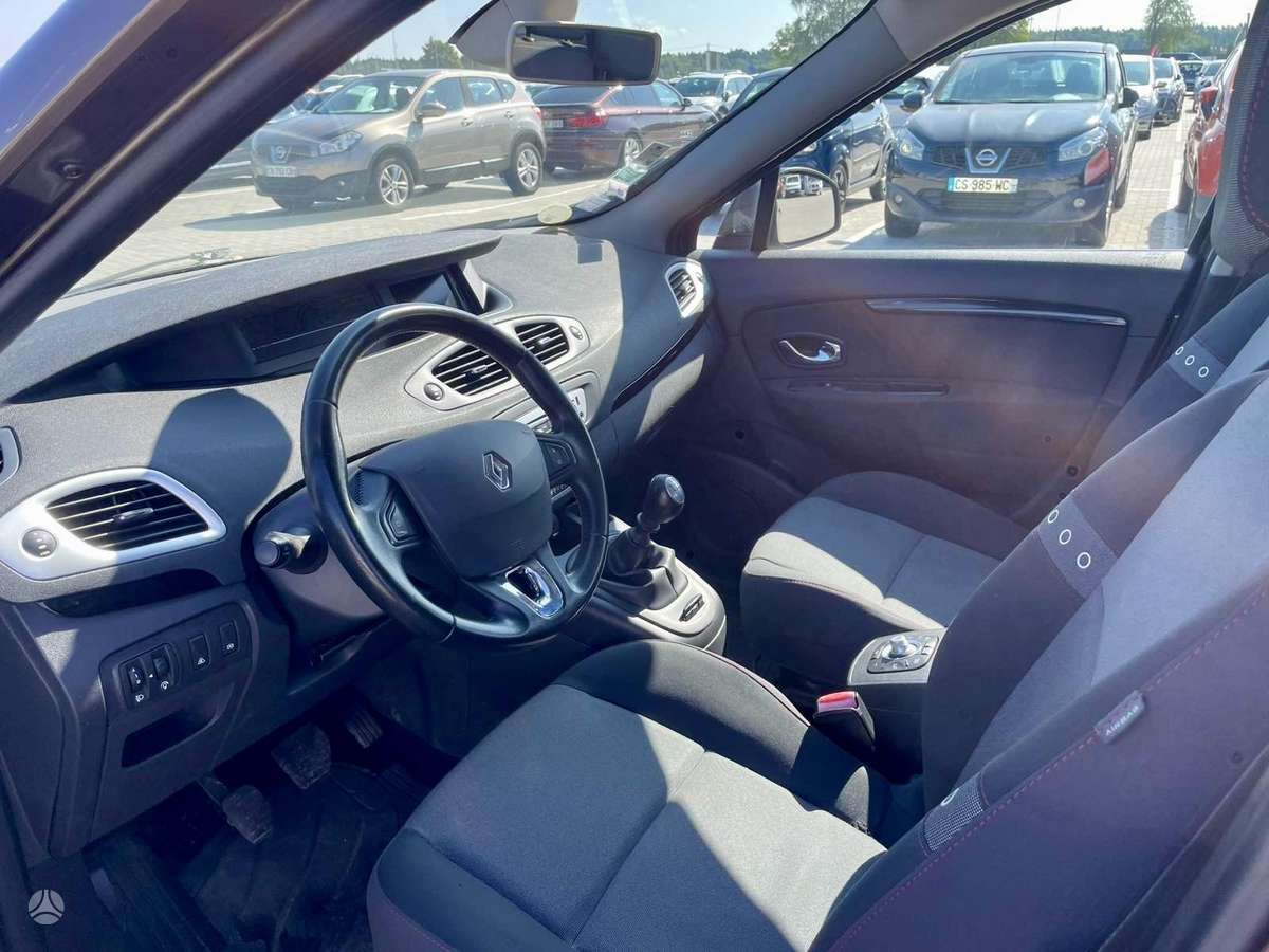 Renault Scenic 2013 — photo 7