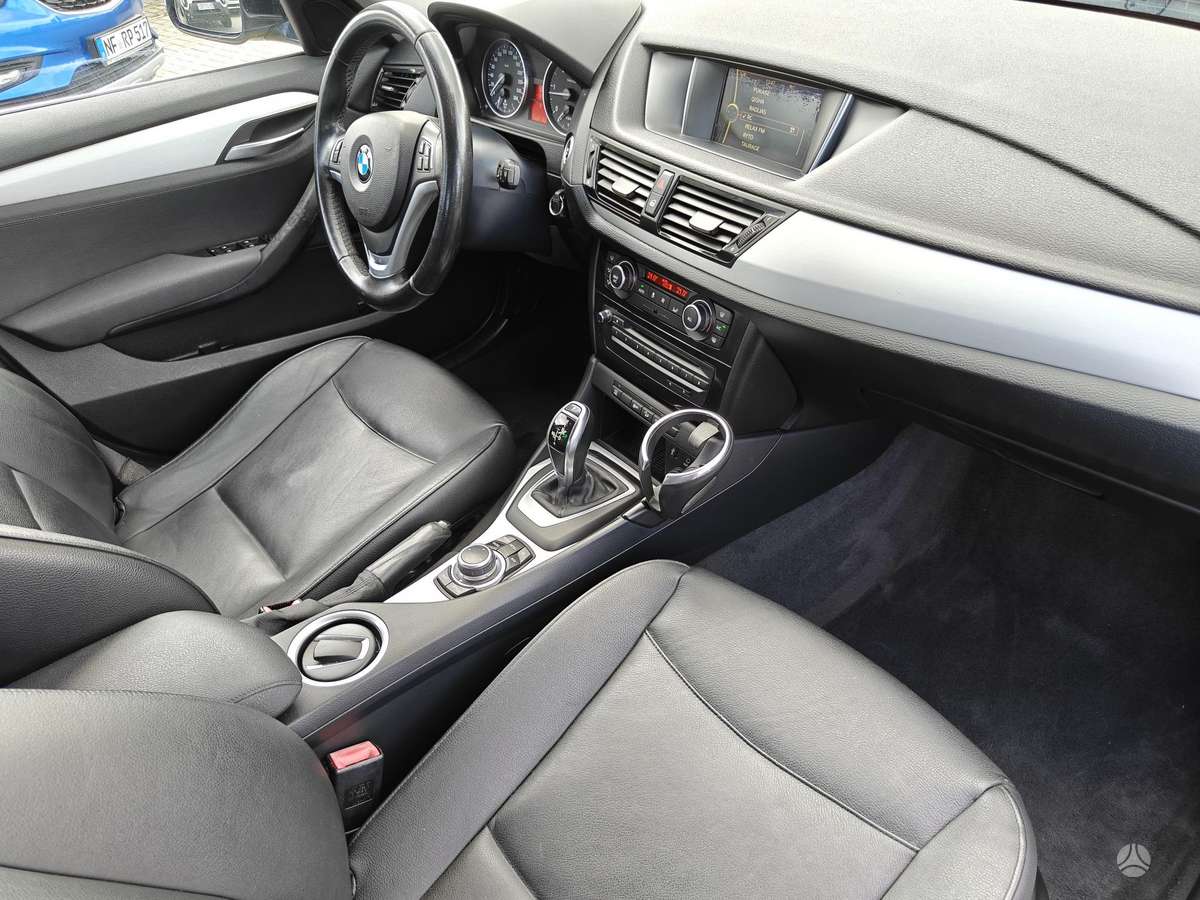 BMW X1 2013 — фото 14