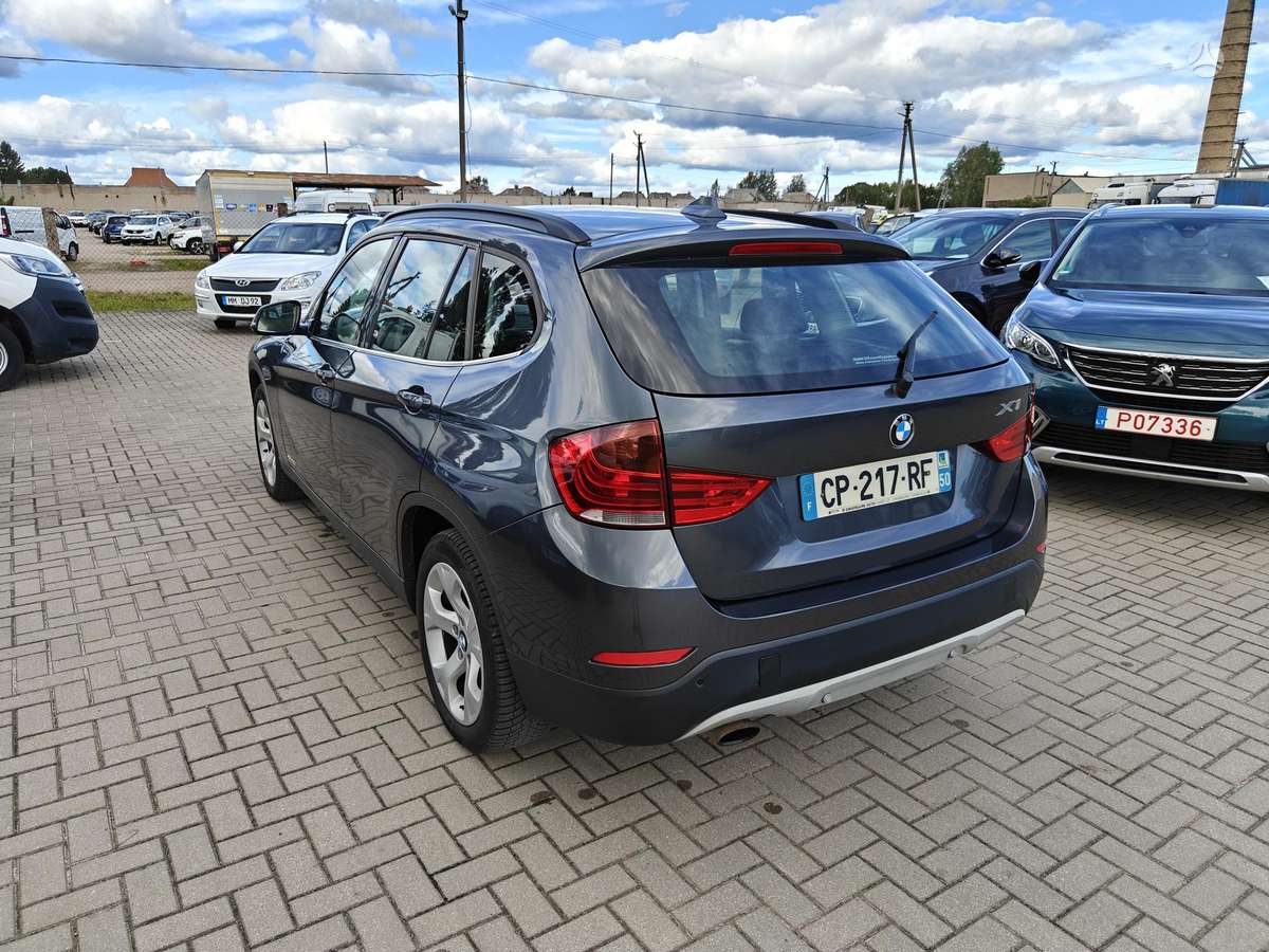 BMW X1 2013 — фото 8