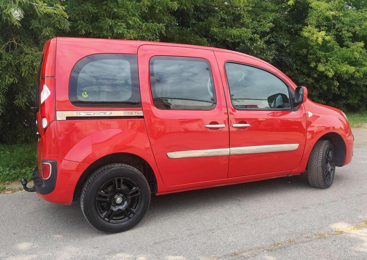 Renault Kangoo 2010 — interior