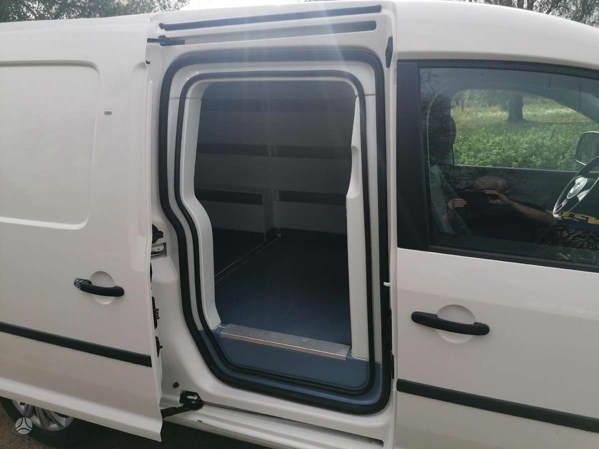 Volkswagen Caddy 2013 — photo 11