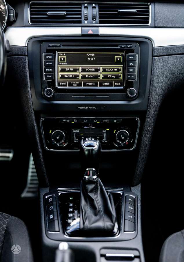 Skoda Superb 2014 — фото 19