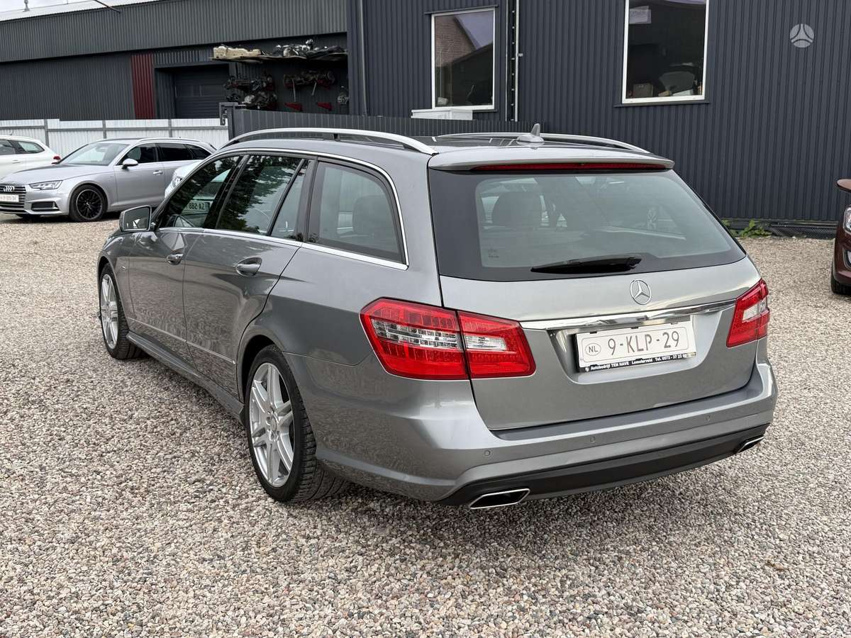 Mercedes-Benz E250 2012 — photo 5