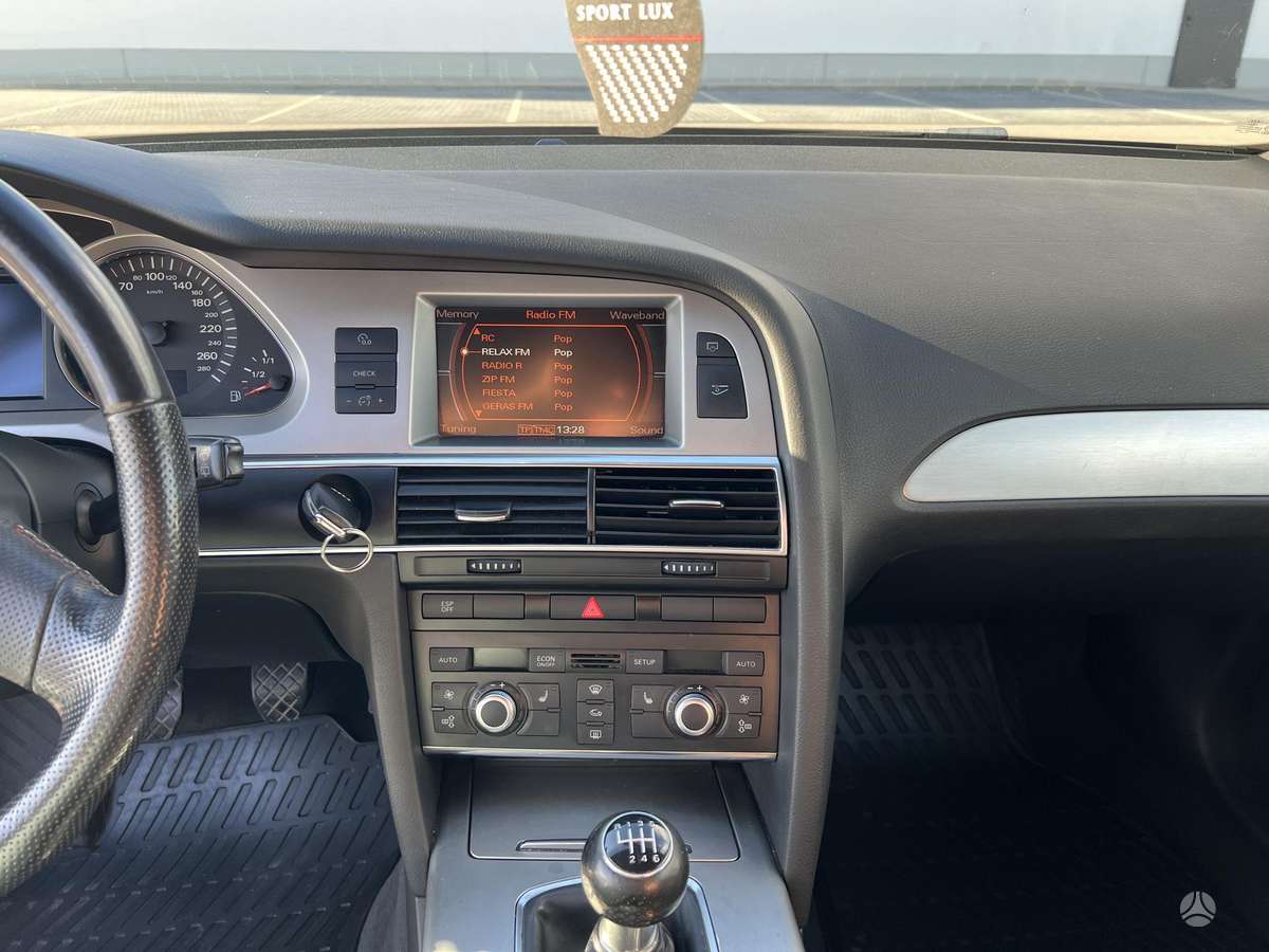 Audi A6 2008 — photo 13