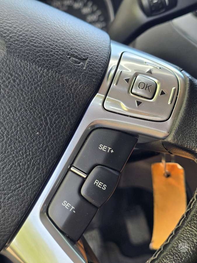 Ford Mondeo 2012 — photo 15