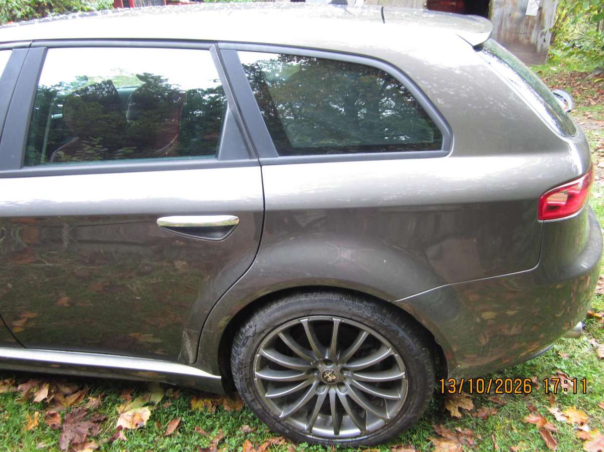 Alfa Romeo 2006 — photo 6