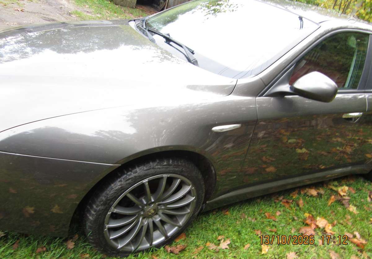 Alfa Romeo 2006 — photo 7
