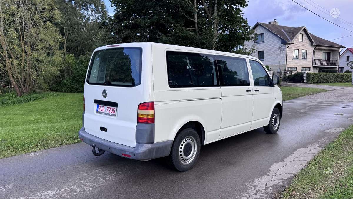 Volkswagen Transporter 2009 — photo 5