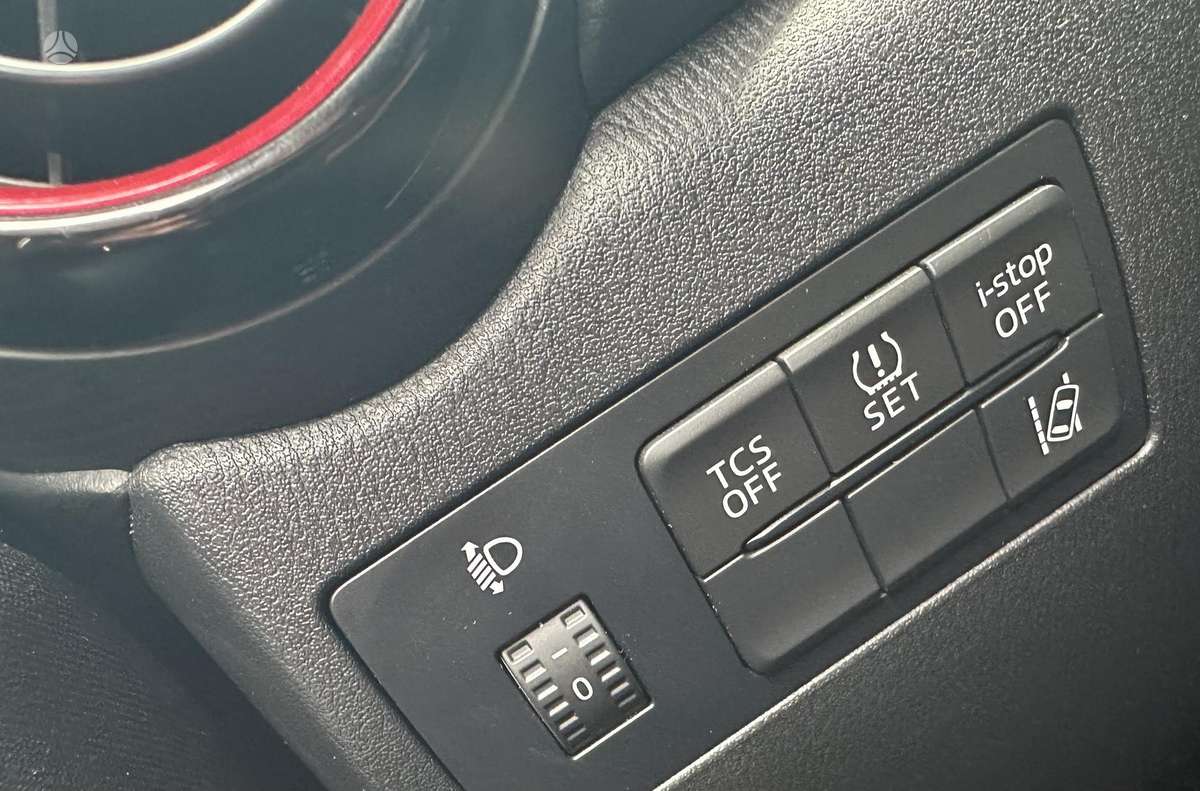 Mazda CX-3 2015 — photo 21
