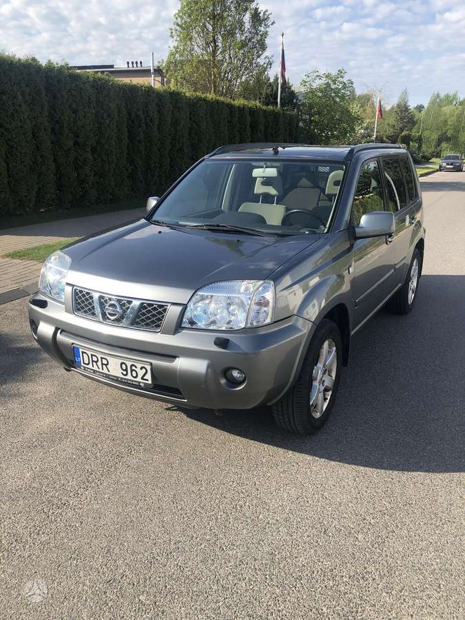 Nissan X-Trail 2008 — interior