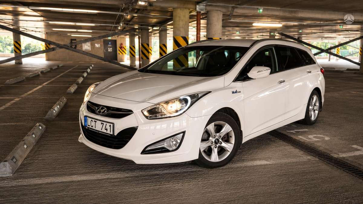 Hyundai i40 2012 — vehicle for AFU Ukraine