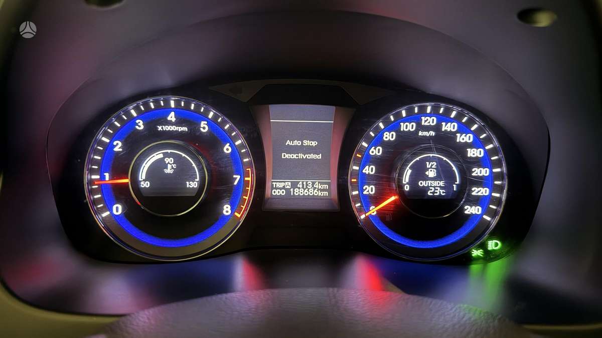 Hyundai i40 2012 — photo 14