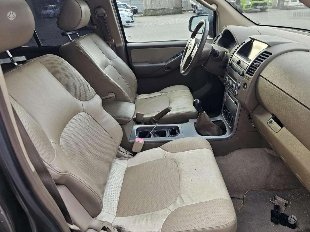 Nissan Pathfinder 2005 — photo 20