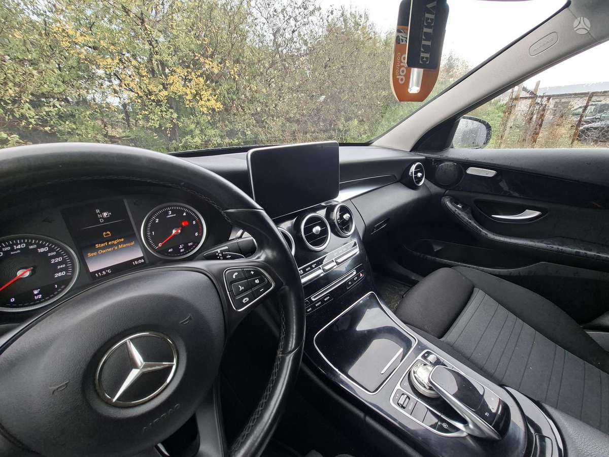 Mercedes-Benz C220 2015 — engine 2143 cm³, 170 HP (125kW)