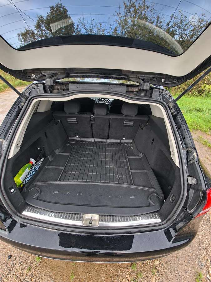 Mercedes-Benz C220 2015 — photo 7