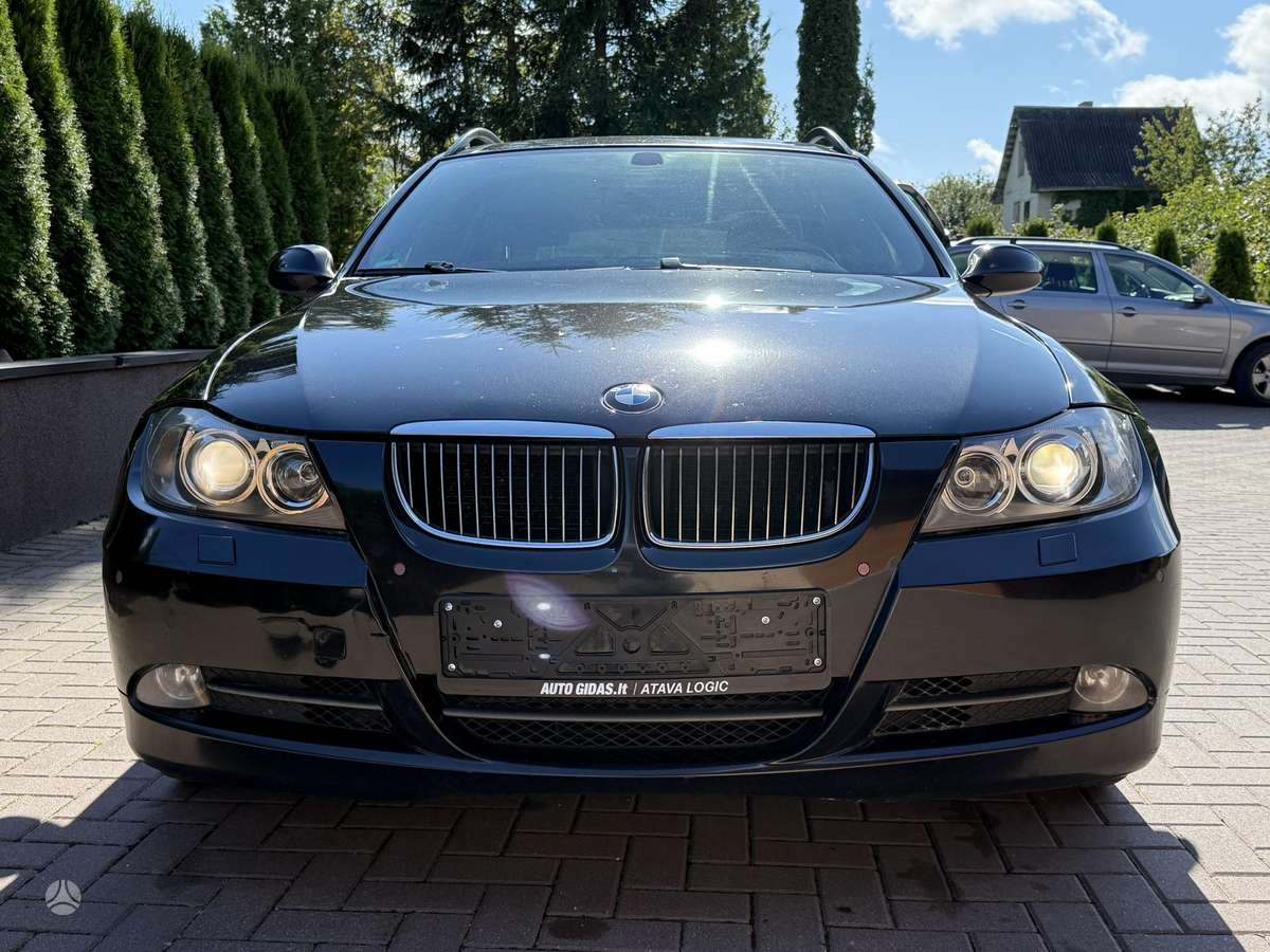 BMW 330 2007 — photo 7