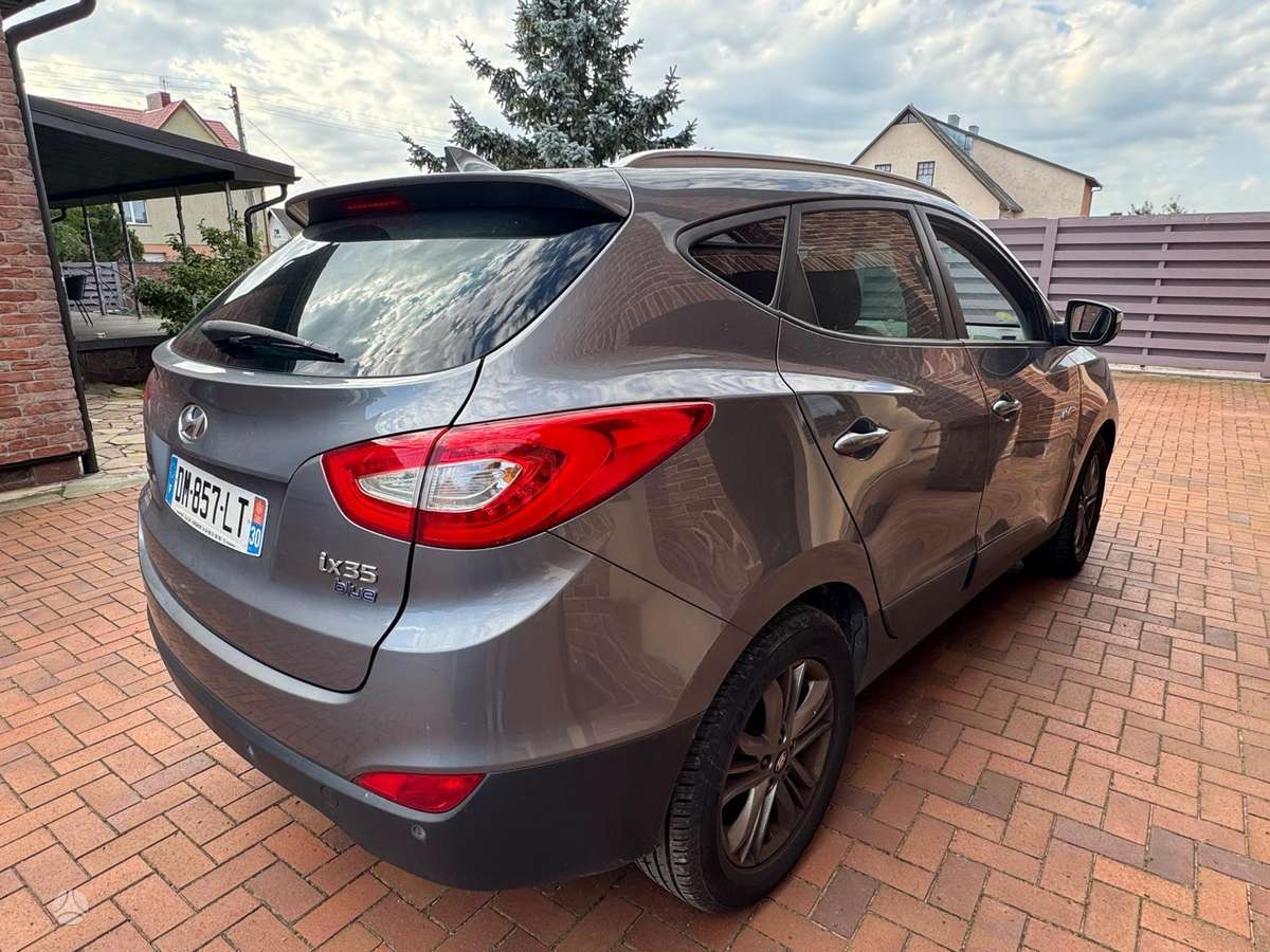 Hyundai ix35 2014 — interior