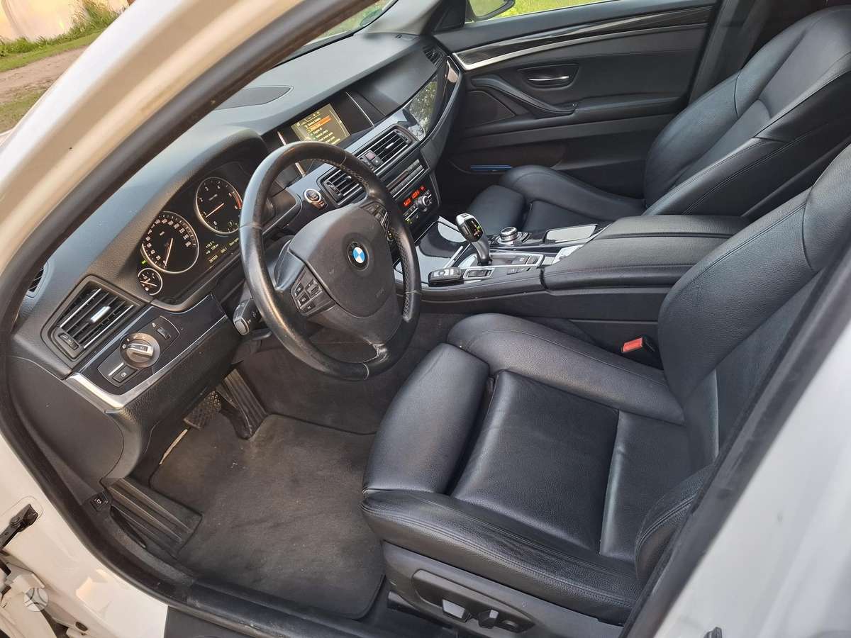 BMW 525 2015 — photo 13