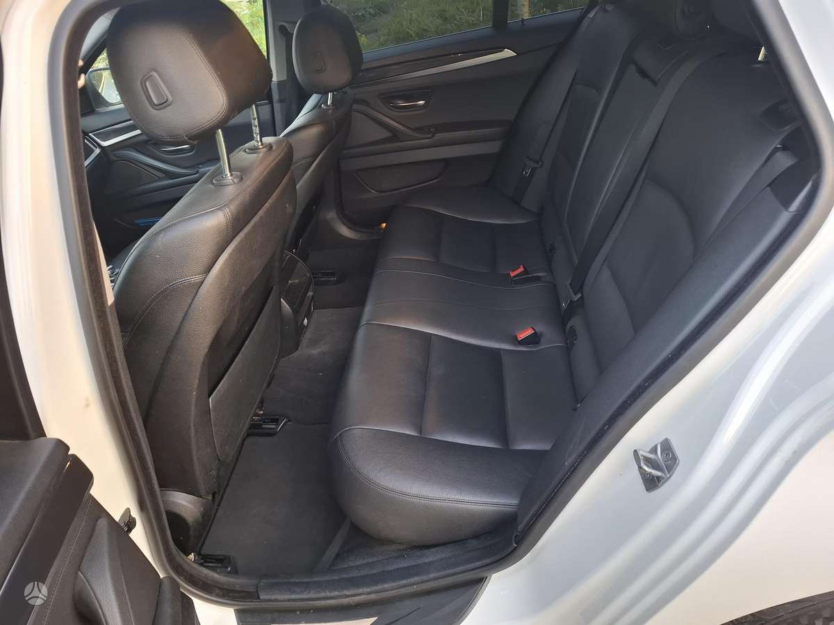 BMW 525 2015 — photo 18