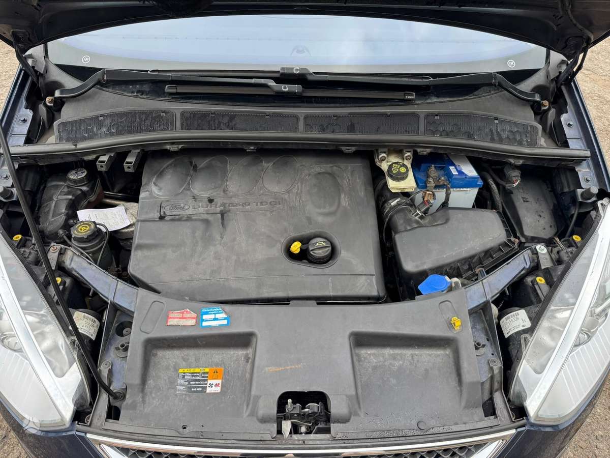 Ford Galaxy 2008 — фото 19