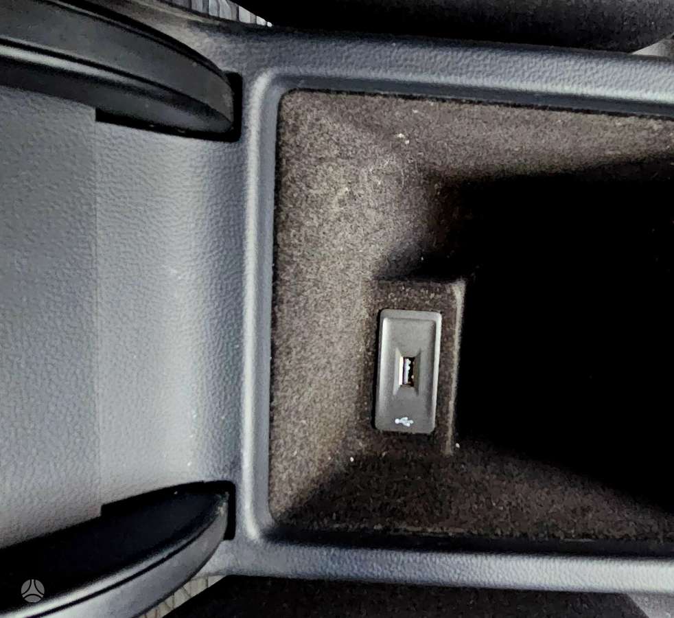 Volkswagen Passat 2015 — фото 14