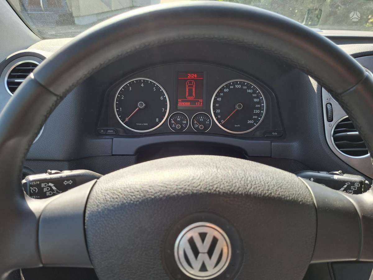Volkswagen Tiguan 2008 — photo 10