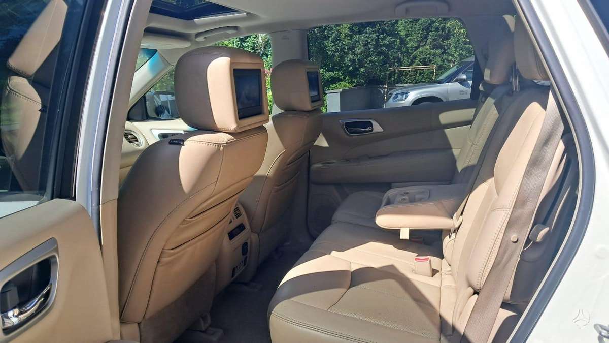 Nissan Pathfinder 2013 — photo 12