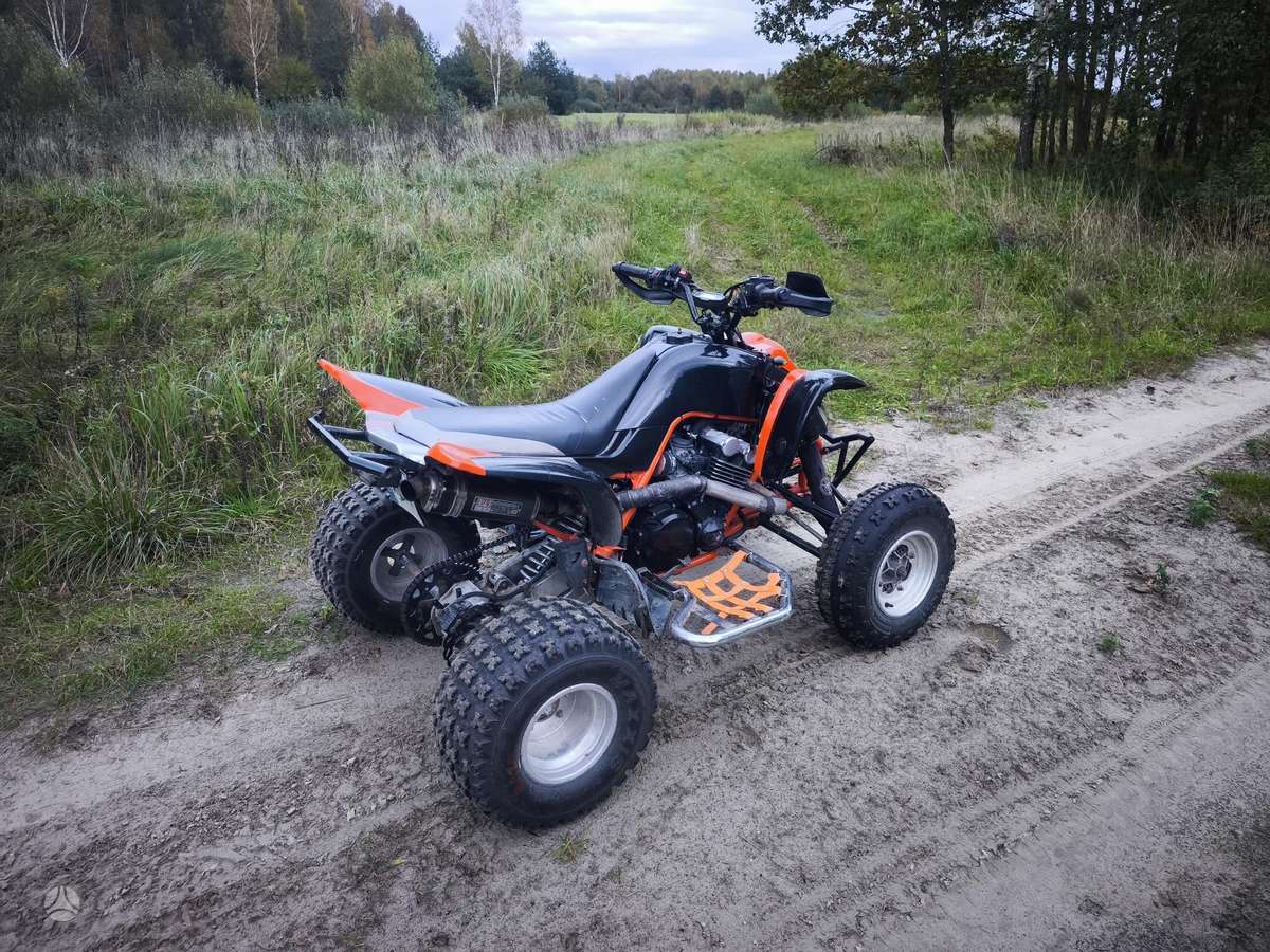 Yamaha Raptor 2006 — interior