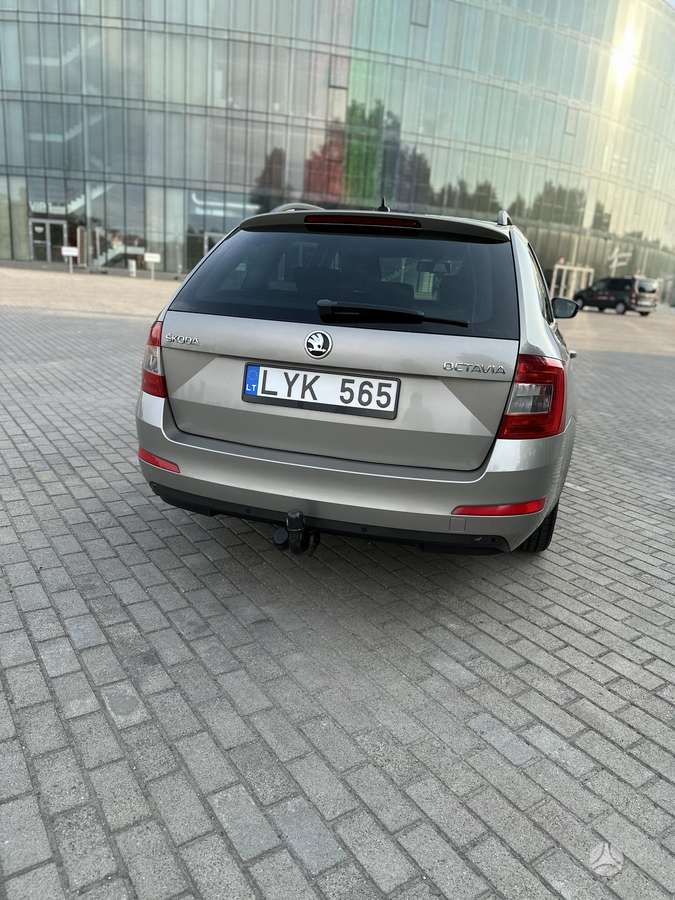 Skoda Octavia 2014 — двигун 1200 cm³, 105 HP (77kW)