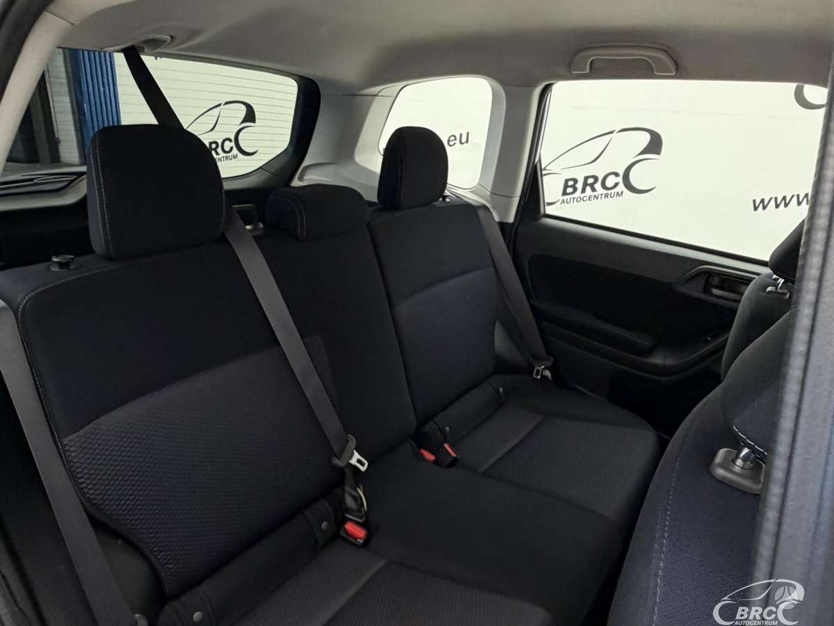 Subaru Forester 2014 — фото 12