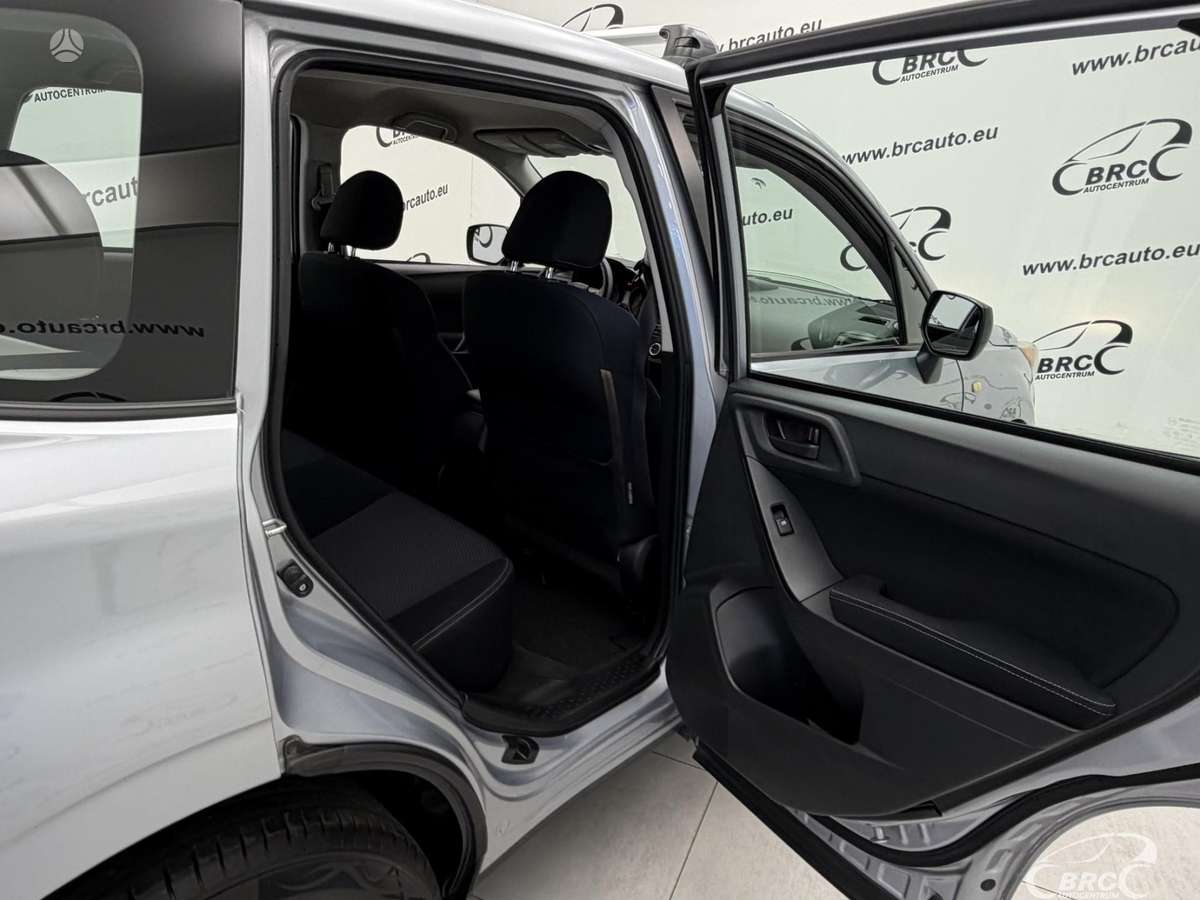 Subaru Forester 2014 — фото 13