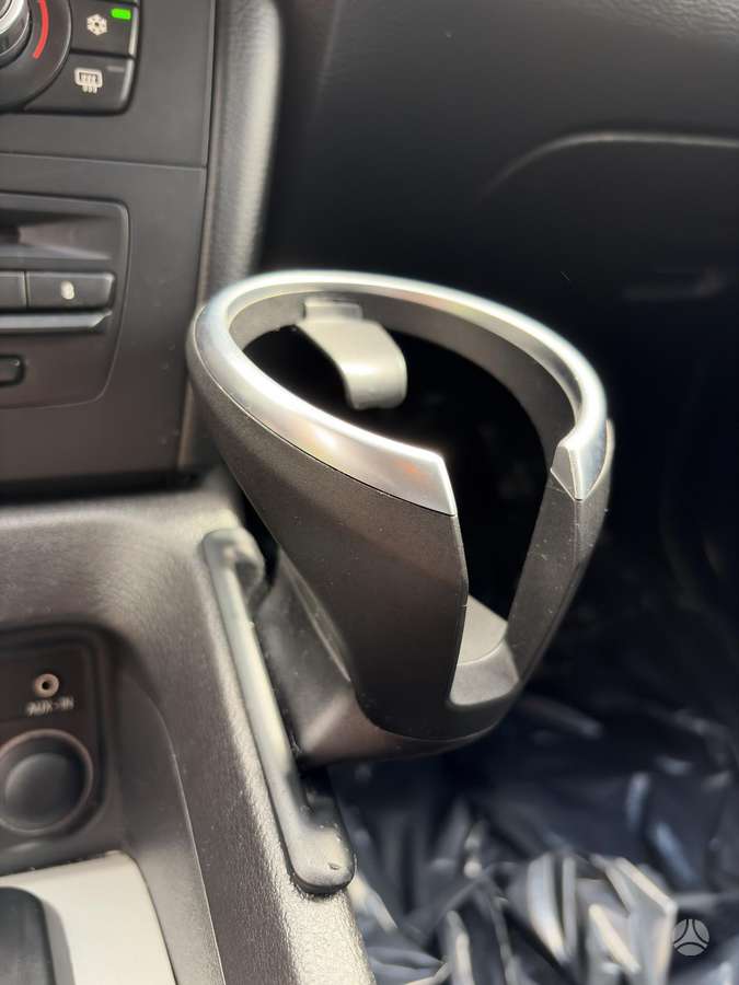 BMW X1 2011 — photo 23