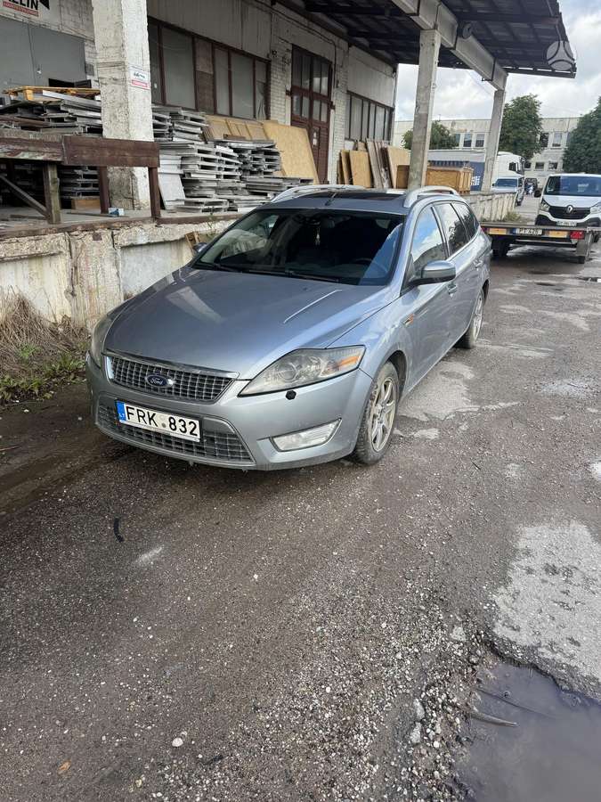 Ford Mondeo 2008 — rear view