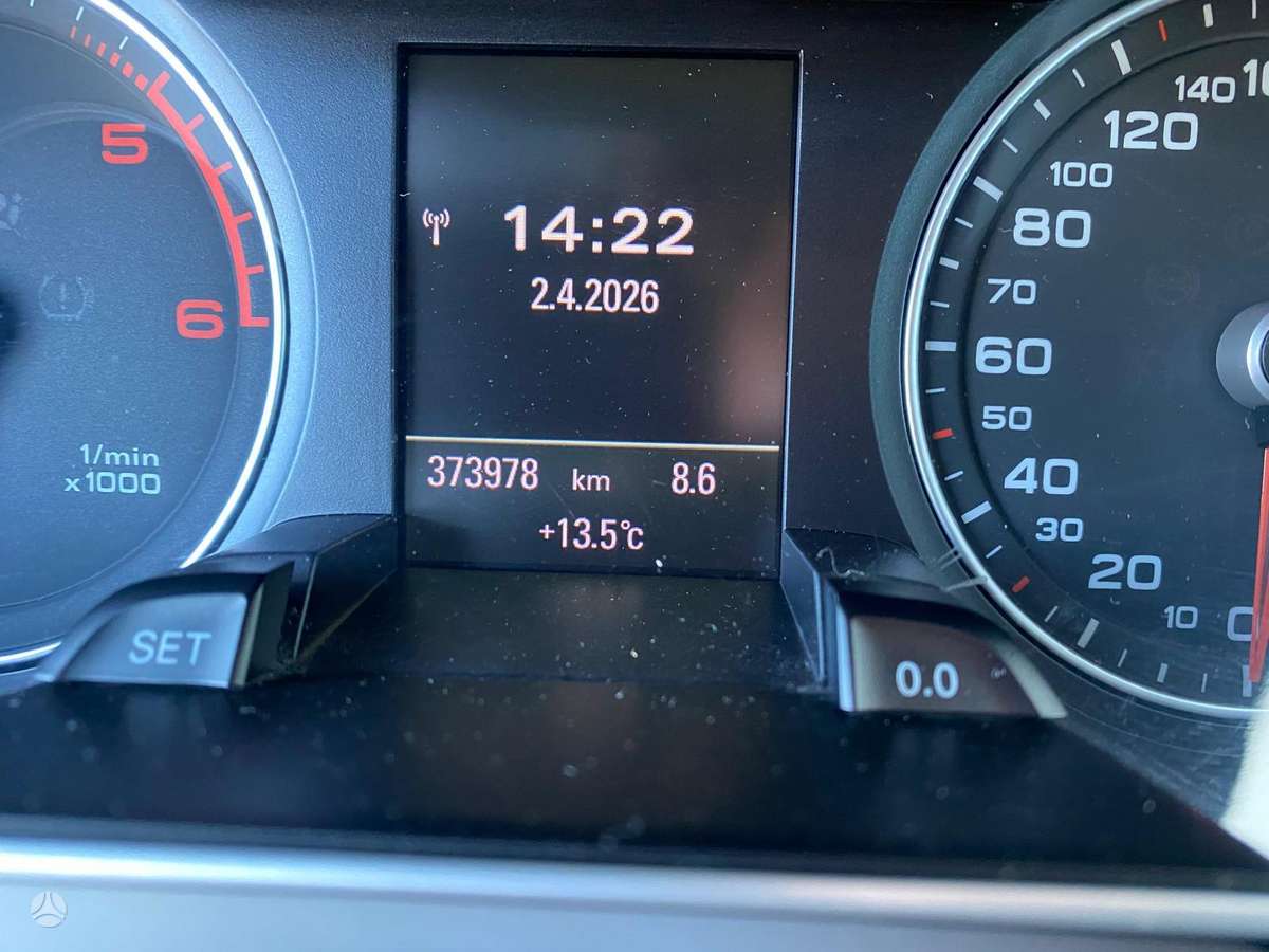 Audi A4 2012 — photo 13