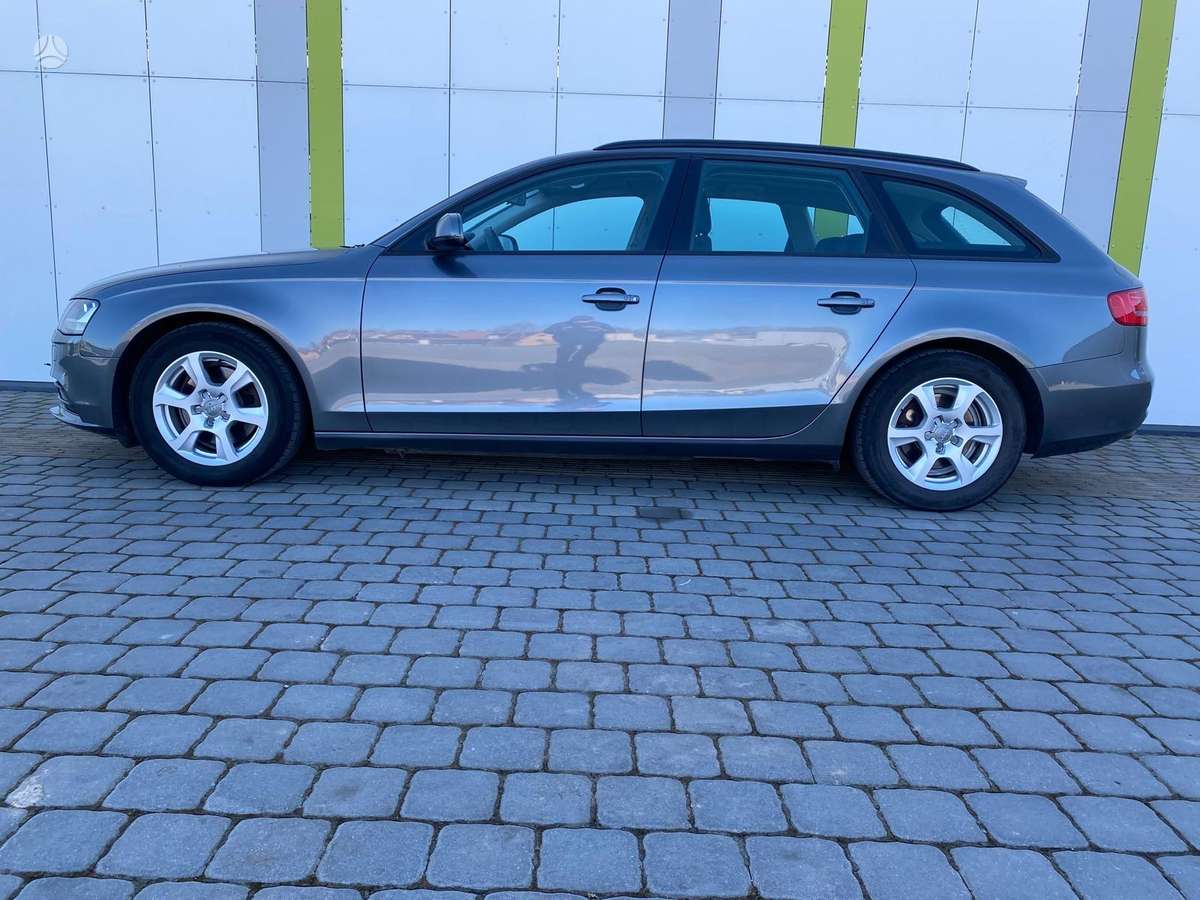 Audi A4 2012 — photo 6