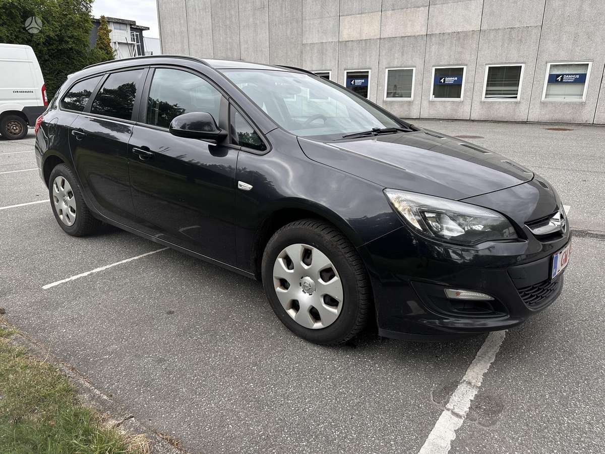 Opel Astra 2015 — engine 1399 cm³, 101 HP (74kW)