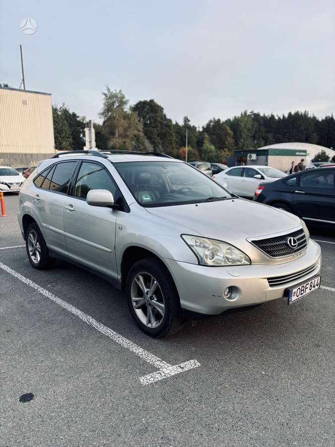 Lexus RX 2006 — вигляд ззаду