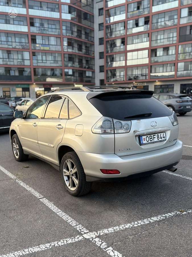 Lexus RX 2006 — двигун 3311 cm³, 211 HP (155kW)