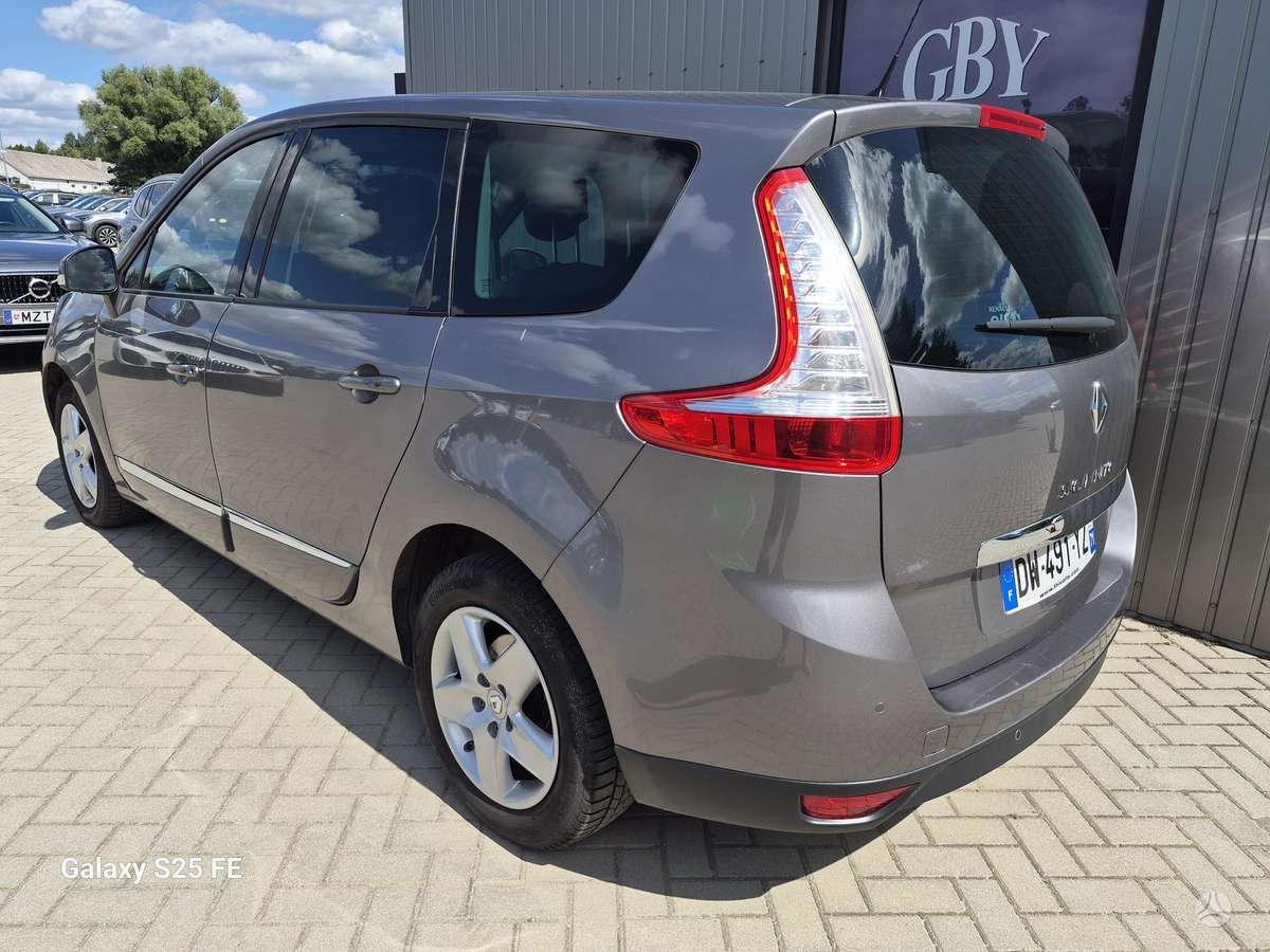 Renault Grand 2015 — photo 6