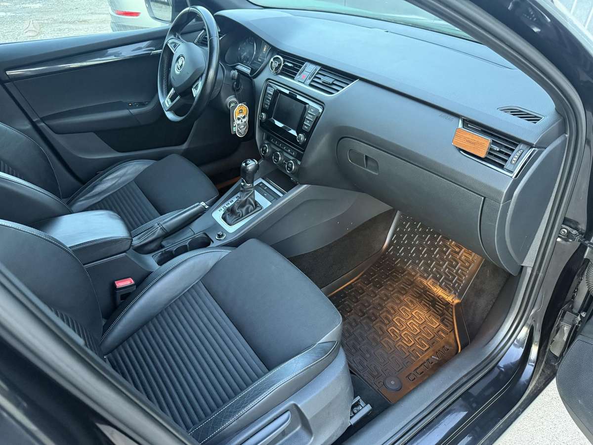 Skoda Octavia 2013 — photo 16