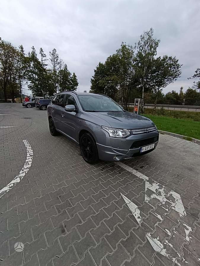 Mitsubishi Outlander 2014 — авто для ЗСУ з Європи