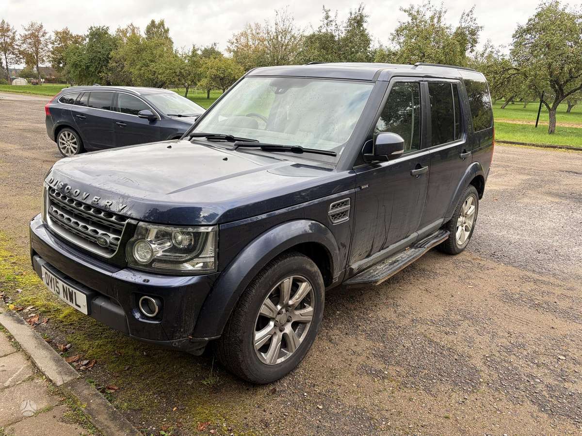 Land Rover 2015 — салон