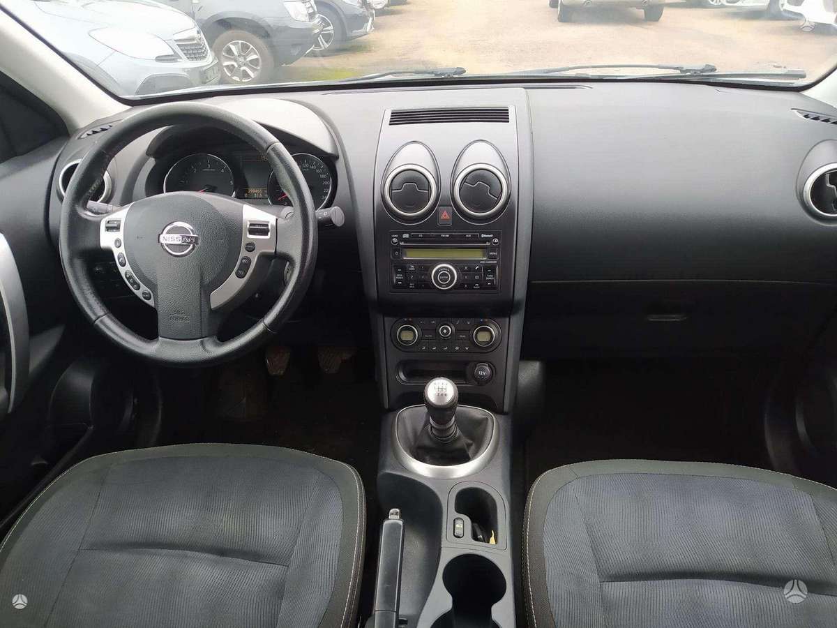 Nissan Qashqai 2010 — photo 17