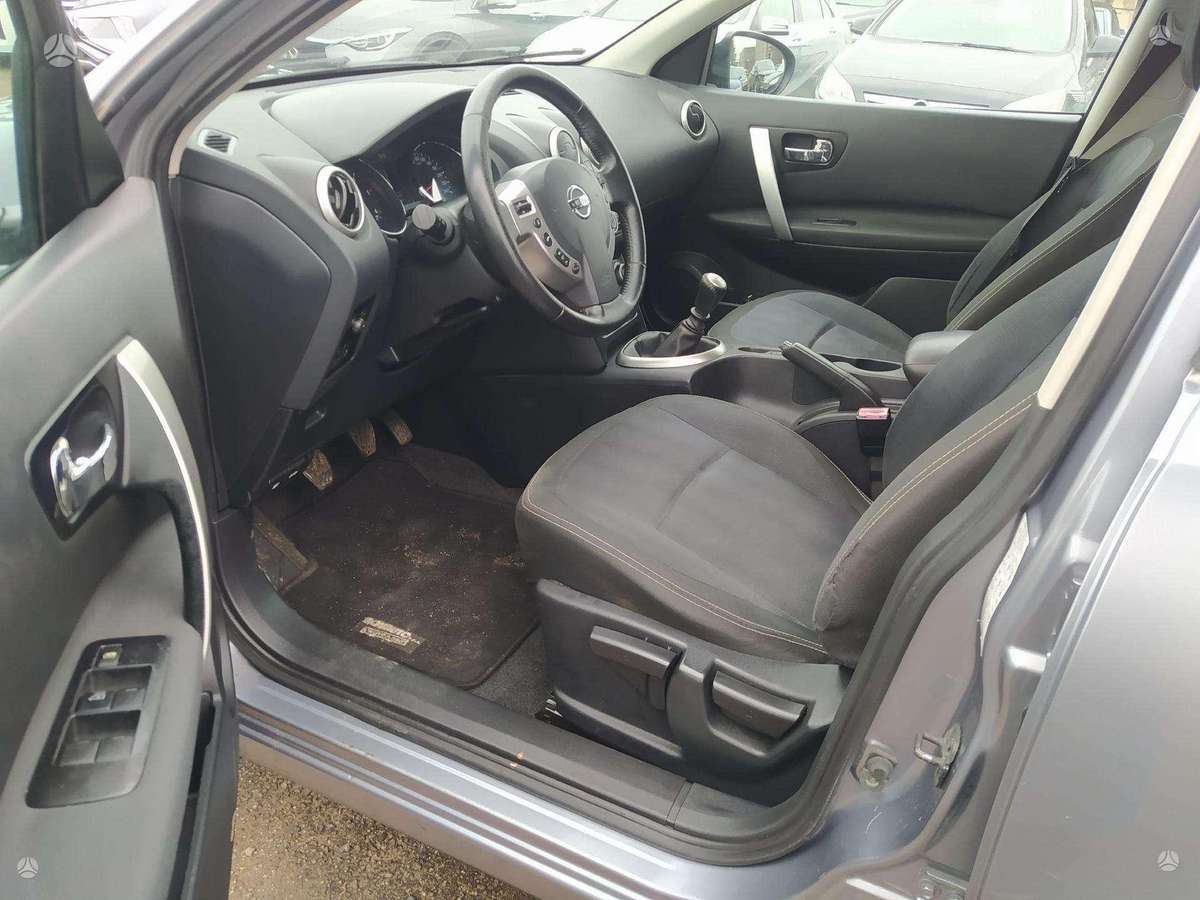 Nissan Qashqai 2010 — photo 21