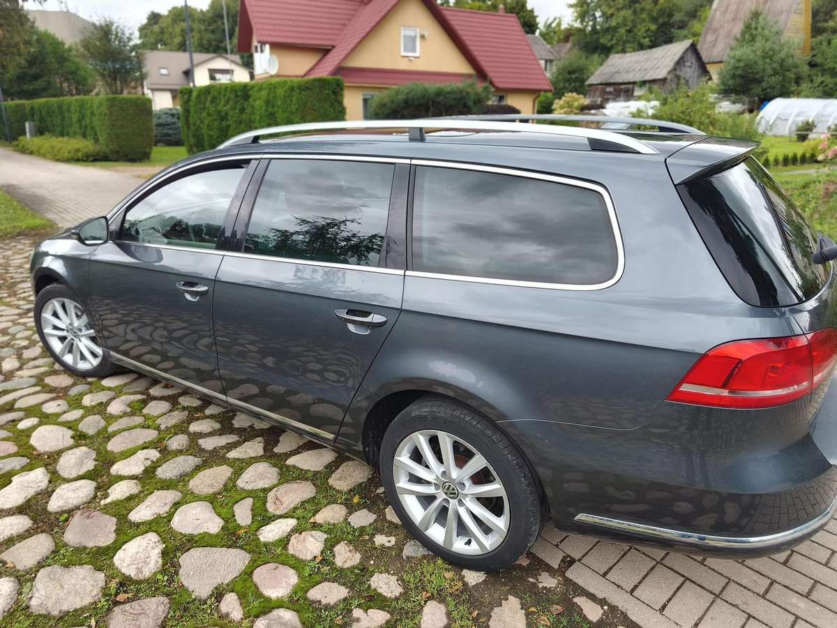 Volkswagen Passat 2013 — photo 15
