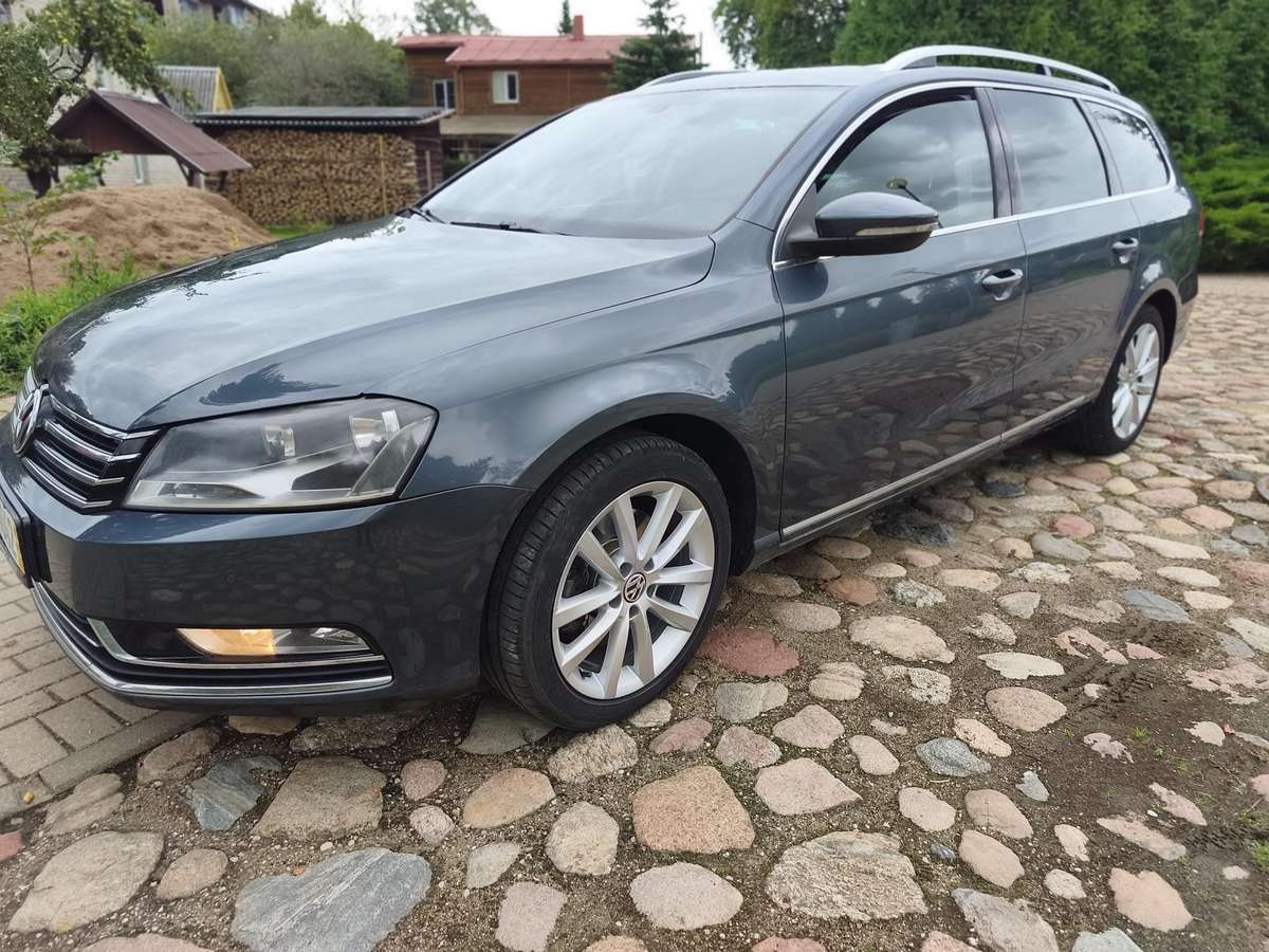Volkswagen Passat 2013 — photo 7