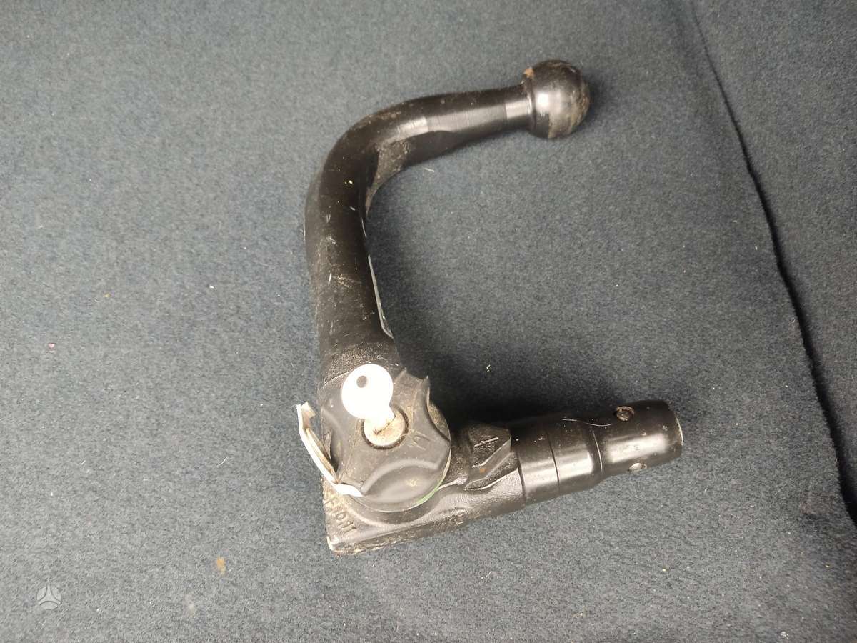 Ford C-MAX 2011 — photo 13